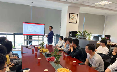 The "Celebration of May Day and April Employee Commendation Conference" of Essent Group has been successfully concluded